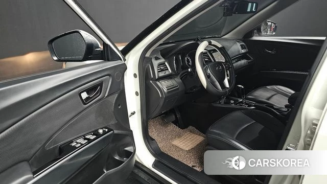 Ssangyong Tivoli Armor 2018 Белый из Кореи, фото 2