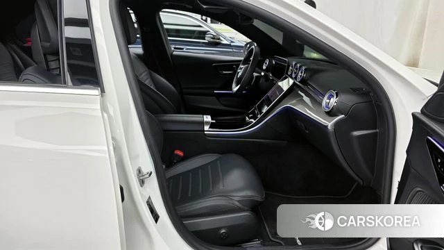 Mercedes-Benz C-Class W206 2025 Белый из Кореи, фото 2