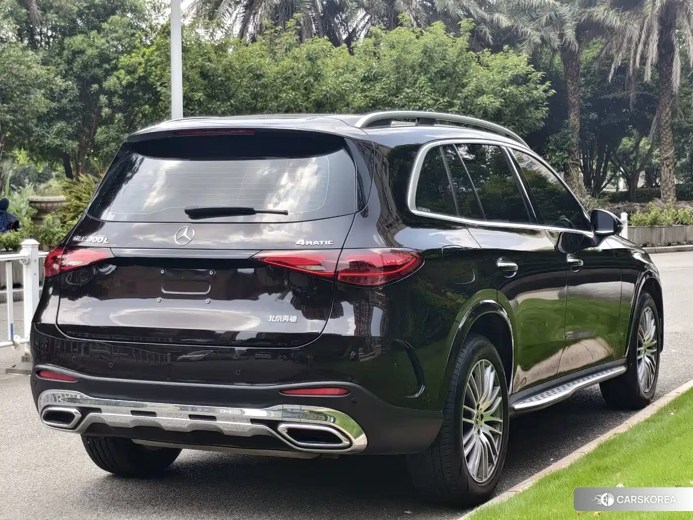 Mercedes-Benz GLC 2023 Черный из Китая, фото 2
