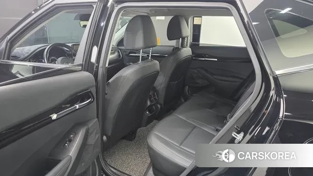 Kia Seltos 2021 Черный из Кореи, фото 2