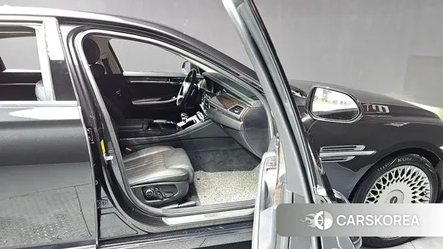 Genesis G90 2019 Черный из Кореи, фото 2