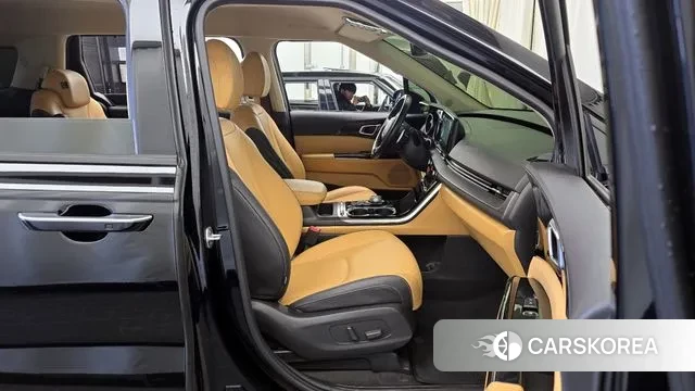 Kia Carnival 4th generation 2021 Черный из Кореи, фото 2