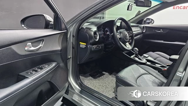 Kia Come New K3 2018 Серебряный из Кореи, фото 2