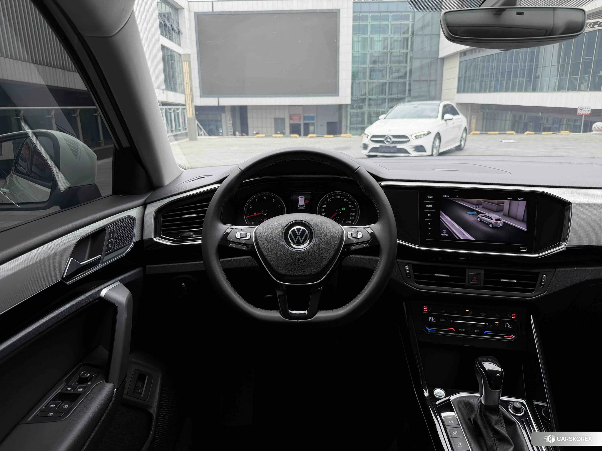 Volkswagen Tayron 2021 Белый из Китая, фото 2