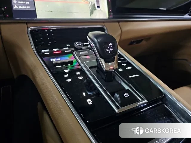 Porsche Panamera (971) 2021 Черный из Кореи, фото 2