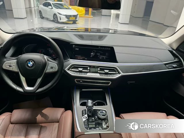 BMW X7 2022 Черный из Китая, фото 2