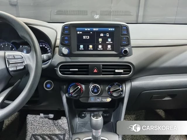 Hyundai Kona 2020 Серый из Кореи, фото 2