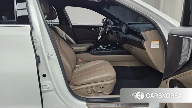 Kia K8 Hybrid 2023 Белый из Кореи, фото 2