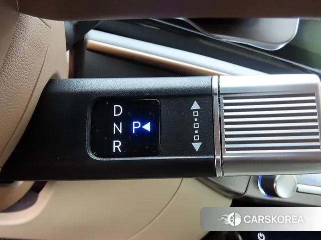 Hyundai Grandeur Hybrid (GN7) 2025 Белый из Кореи, фото 2