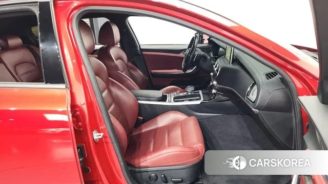 Kia Stinger 2020 Красный из Кореи, фото 2