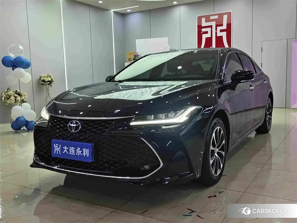 Toyota Avalon 2024 Черный из Китая, фото 2