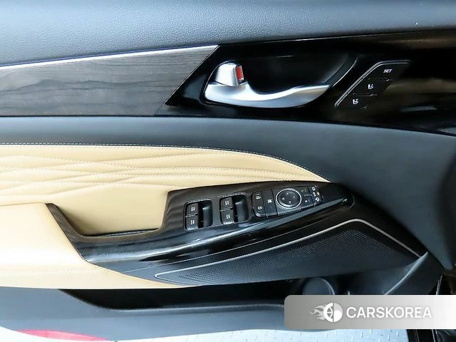 Kia K7 Premier 2020 Черный из Кореи, фото 2