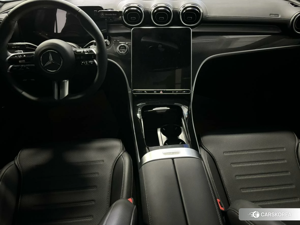 Mercedes-Benz Class C 2023 Белый из Китая, фото 2