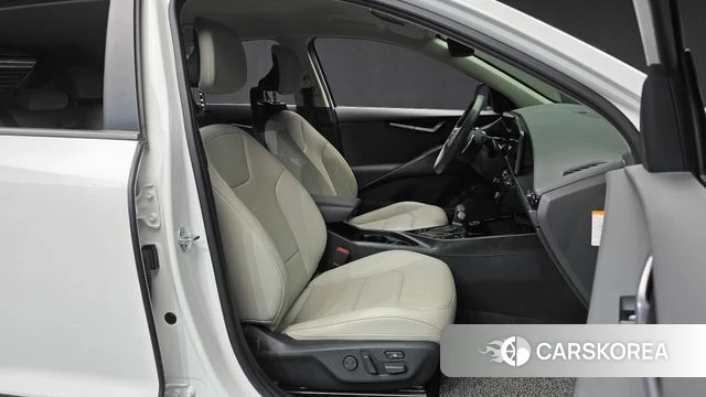 Kia Di Ol Nu Niro 2023 Белый из Кореи, фото 2
