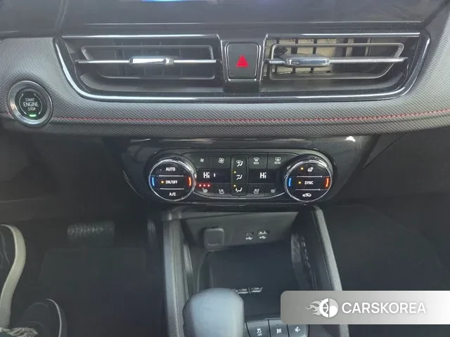 Chevrolet (GM Daewoo) The New Trail Blazer 2025 Серый из Кореи, фото 2