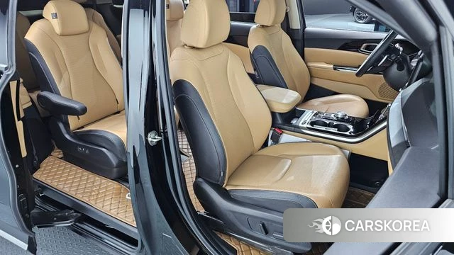 Kia Carnival 4th generation 2022 Черный из Кореи, фото 2