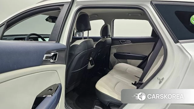 Kia Sportage 5th Generation 2021 Белый из Кореи, фото 2