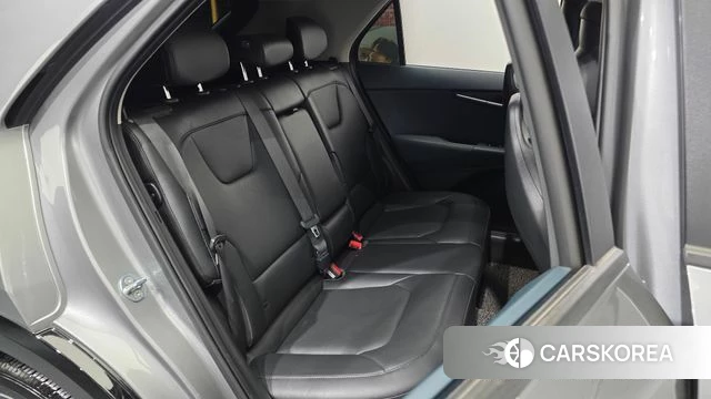 Kia Di Ol Nu Niro 2022 Серебристо-серый из Кореи, фото 2