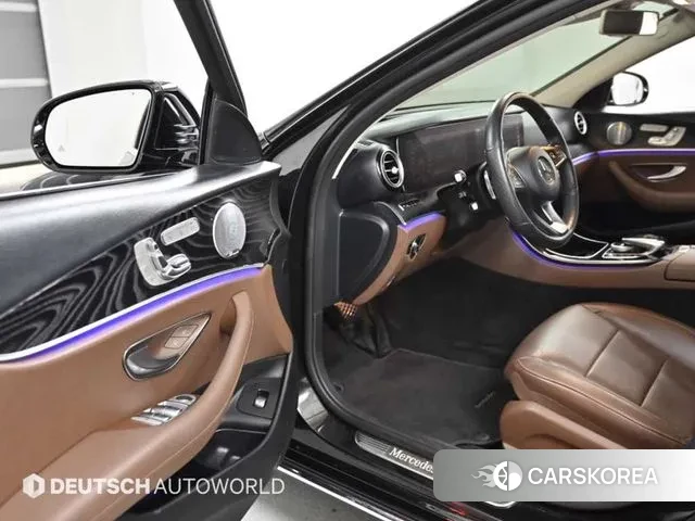 Mercedes-Benz E-Class W213 2018 Черный из Кореи, фото 2