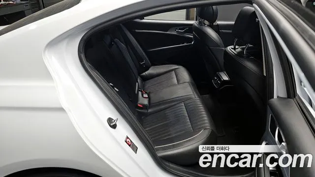 Genesis G70 2018 Белый из Кореи, фото 2