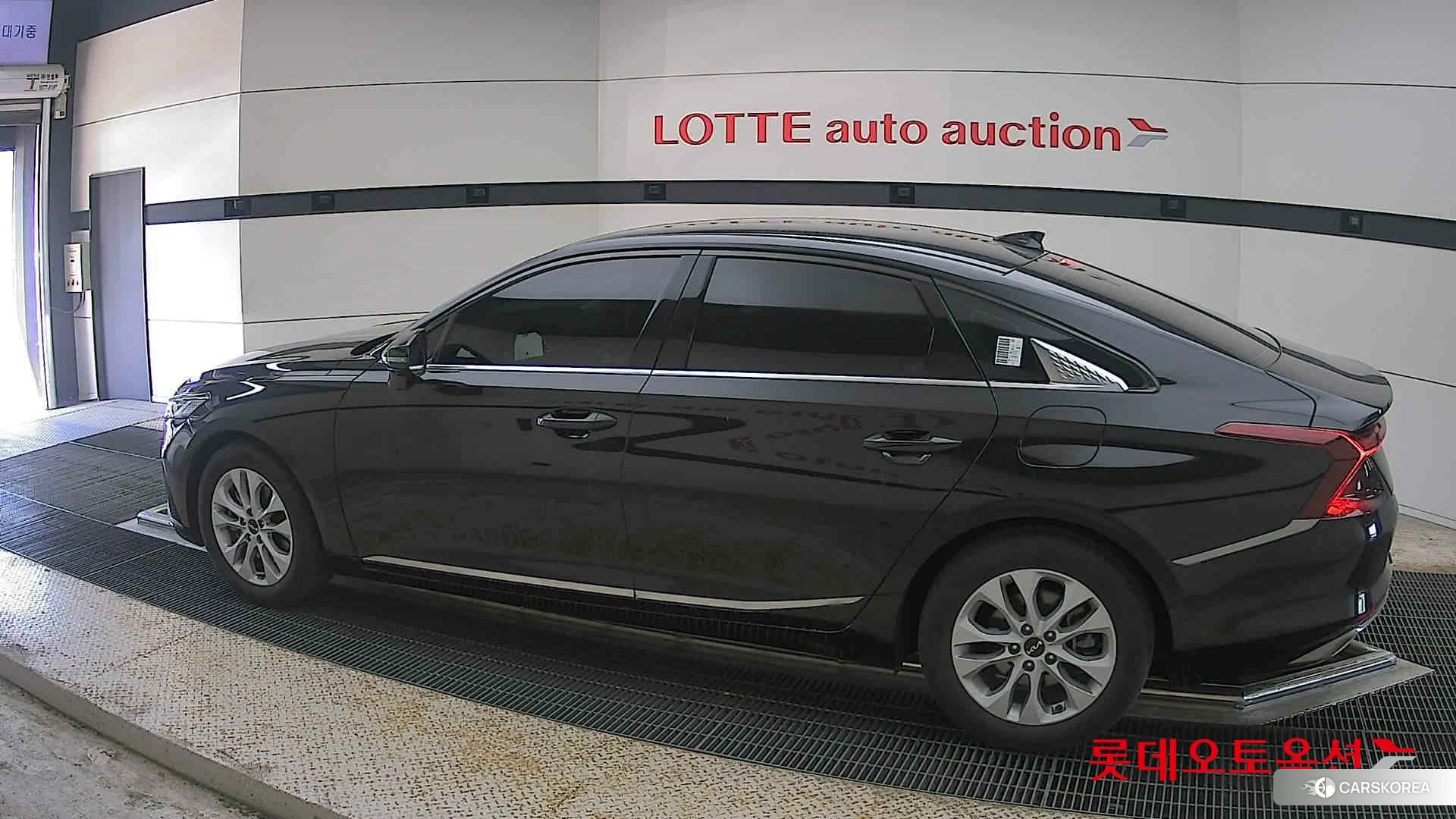 Kia K8 2023 Aurora Black Pearl из Кореи, фото 2