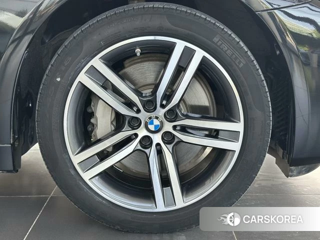 BMW 5 series 2021 Черный из Китая, фото 2