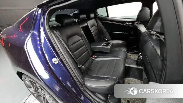 Kia Stinger 2018 Синий из Кореи, фото 2