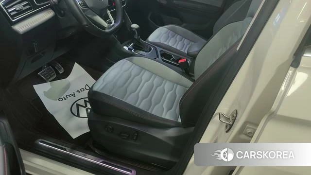 Volkswagen Tiguan X 2022 Белый из Китая, фото 2