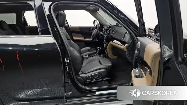 Mini Cooper Countryman 2019 Черный из Кореи, фото 2