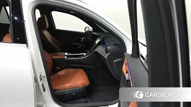 Mercedes-Benz GLC-Class X254 2024 Белый из Кореи, фото 2