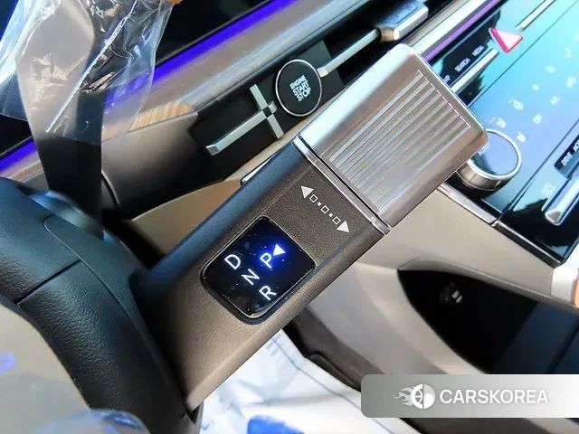 Hyundai Santa Fe (MX5) 2025 Белый из Кореи, фото 2