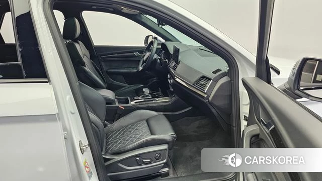 Audi SQ5 (FY) 2021 Белый из Кореи, фото 2