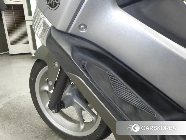 Yamaha N-MAX 125 2016 из Японии, фото 3