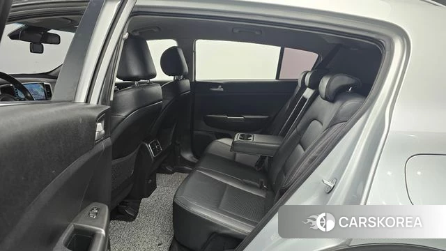 Kia Sportage The Bold 2018 Серебряный из Кореи, фото 2