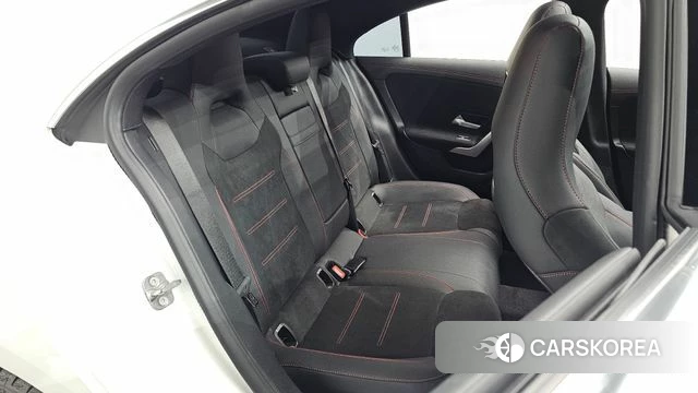 Mercedes-Benz CLA-Class C118 2024 Белый из Кореи, фото 2