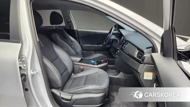 Kia Niro EV 2021 Серебристо-серый из Кореи, фото 2