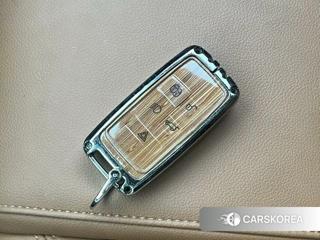 Jaguar XEL 2024 Другой из Китая, фото 2