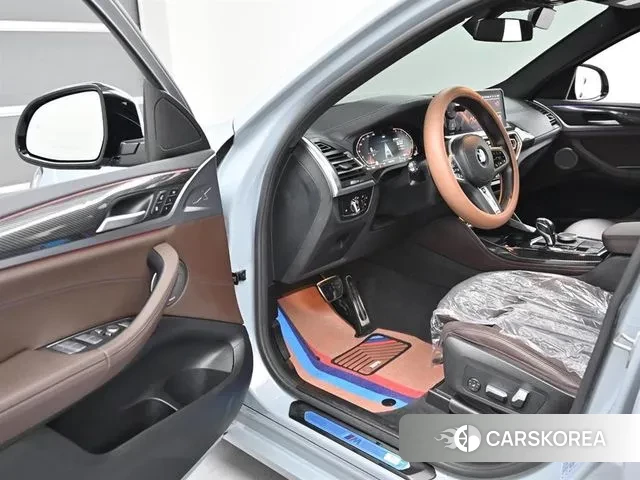 BMW X4 (G02) 2023 Небесно-голубой из Кореи, фото 2