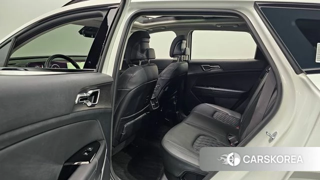 Kia Sportage 5th Generation 2022 Белый из Кореи, фото 2
