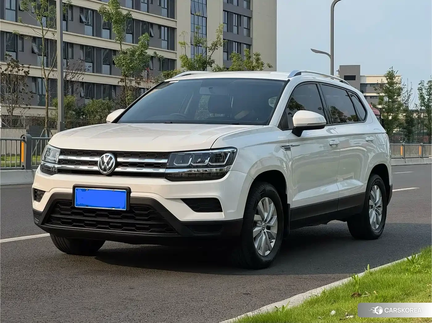 Volkswagen Tharu 2020 Белый из Китая, фото 2