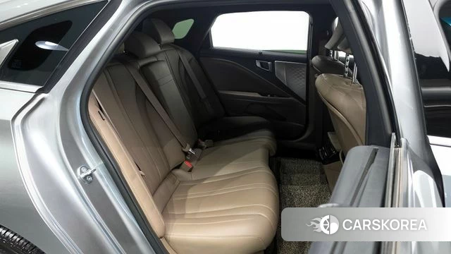 Kia K8 Hybrid 2022 Серебристо-серый из Кореи, фото 2