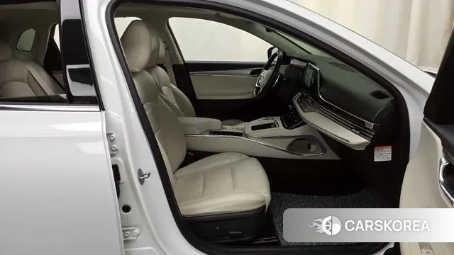 Hyundai The New Grandeur IG Hybrid 2022 Белый из Кореи, фото 2