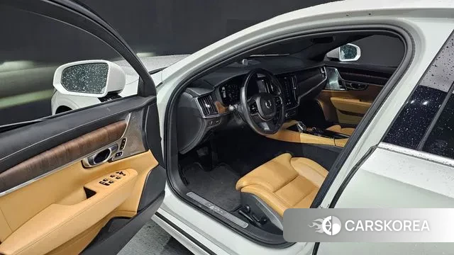 Volvo S90 2021 Белый из Кореи, фото 2