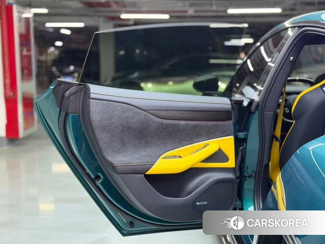 Xiaomi Car Xiaomi SU7 Ultra 2025 Зеленый из Китая, фото 2