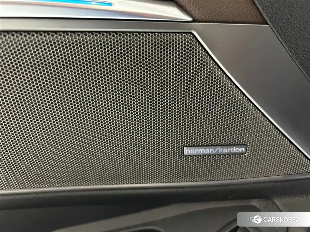 BMW 3 series 2025 Белый из Китая, фото 2