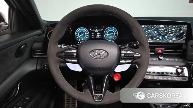 Hyundai Avante (CN7) 2023 Серебристо-серый из Кореи, фото 2