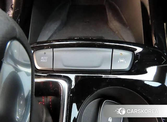 Chevrolet (GM Daewoo) Trax Crossover 2024 Белый из Кореи, фото 2