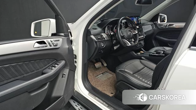 Mercedes-Benz GLE - Class W166 2018 Белый из Кореи, фото 2