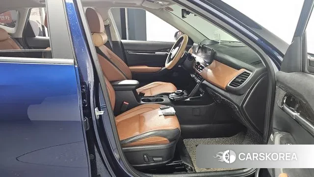 Kia The New Seltos 2023 Синий из Кореи, фото 2