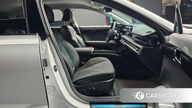 Hyundai Grandeur (GN7) 2024 Белый из Кореи, фото 2